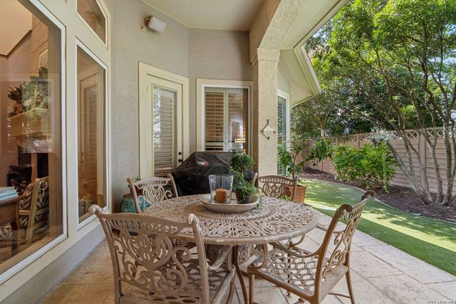 4 Cobham, San Antonio, TX 78218