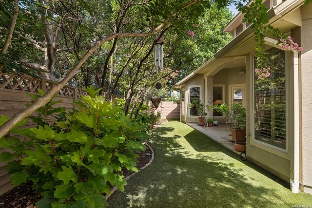 4 Cobham, San Antonio, TX 78218