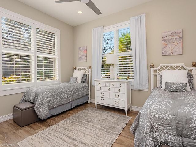 3613 Olde Cottage LN, Bonita Springs, FL 34134