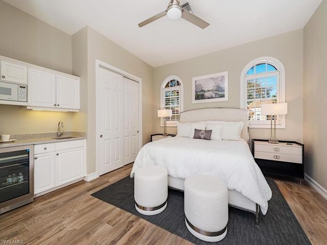 3613 Olde Cottage LN, Bonita Springs, FL 34134