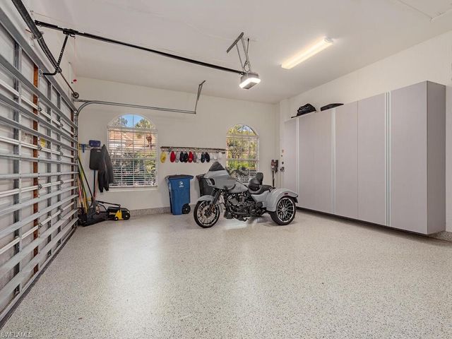 3613 Olde Cottage LN, Bonita Springs, FL 34134