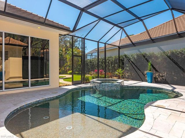 3613 Olde Cottage LN, Bonita Springs, FL 34134