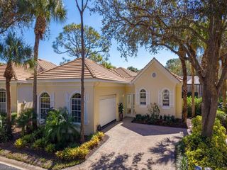 3613 Olde Cottage LN, Bonita Springs, FL 34134