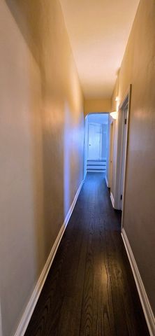 4764 N Virginia Avenue F, Chicago, IL 60625