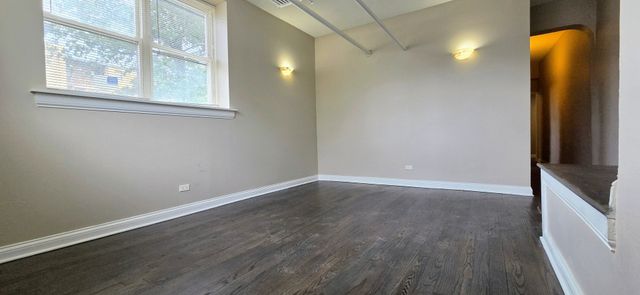 4764 N Virginia Avenue F, Chicago, IL 60625