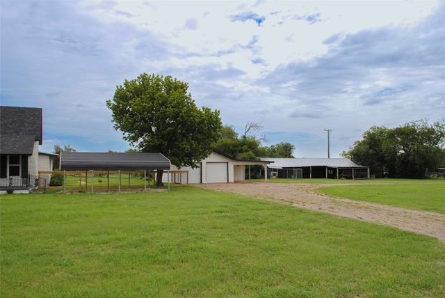 11101 China Spring Road, Waco, TX 76708