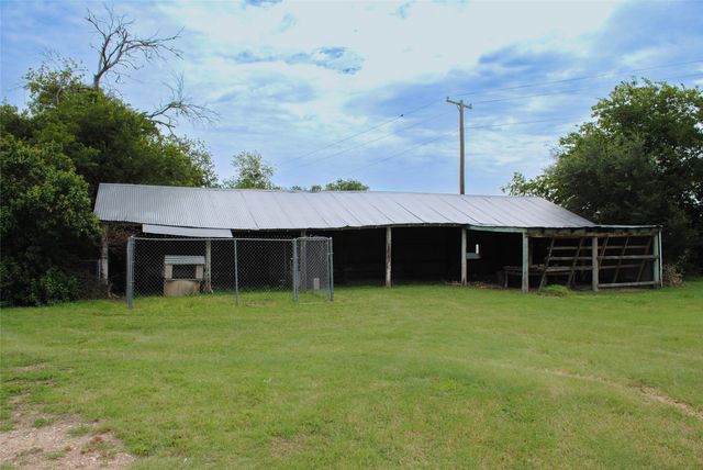 11101 China Spring Road, Waco, TX 76708