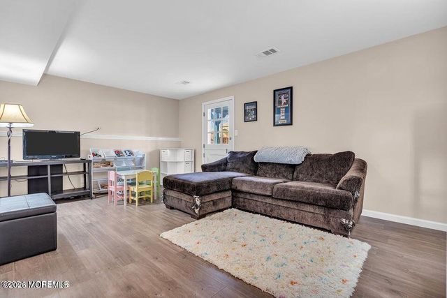 1111 Glenwood Road, Toms River, NJ 08753