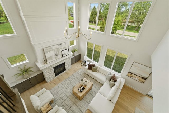 8450 W 105th Avenue, St. John, IN 46373