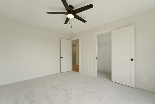 8450 W 105th Avenue, St. John, IN 46373