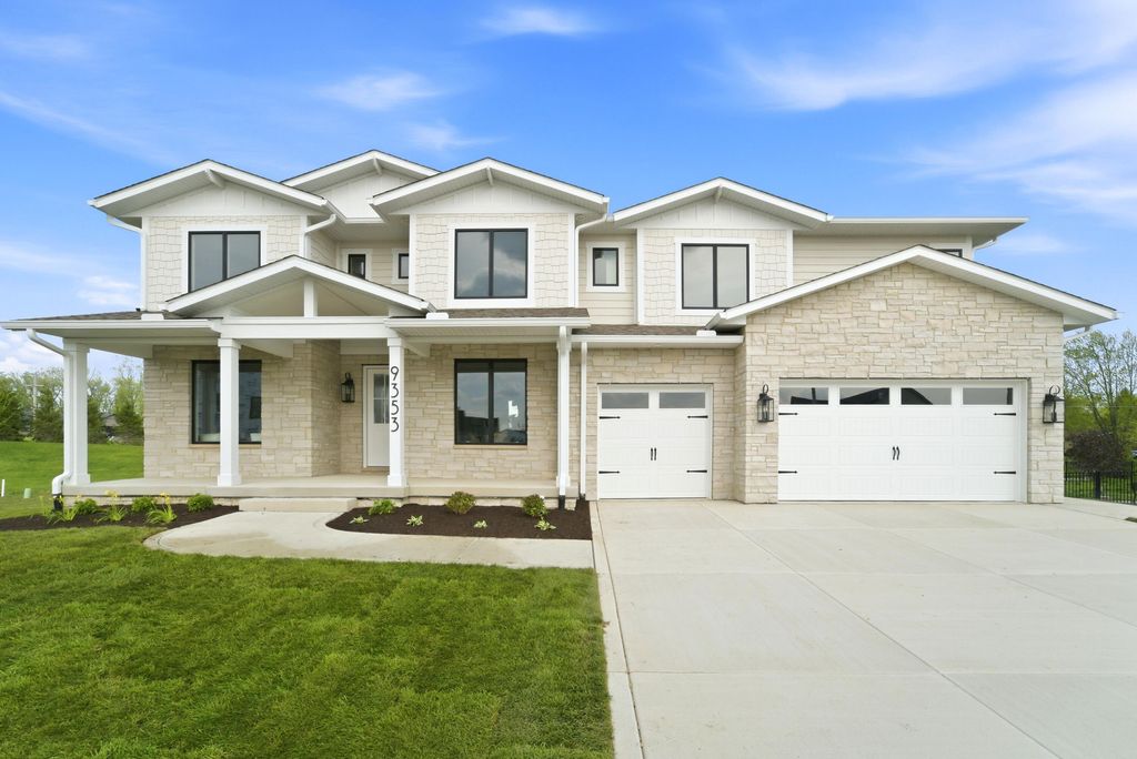 8450 W 105th Avenue, St. John, IN 46373