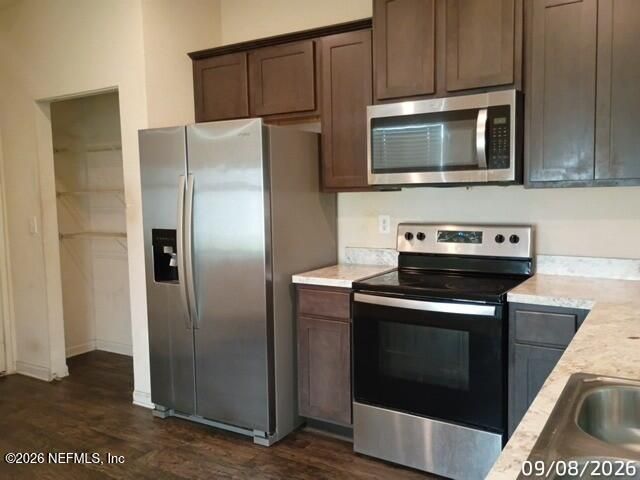 8047 ECHO SPRINGS Road, Jacksonville, FL 32256