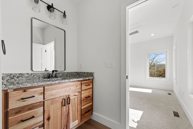 32 Bocote Drive 28, Reeds Spring, MO 65737