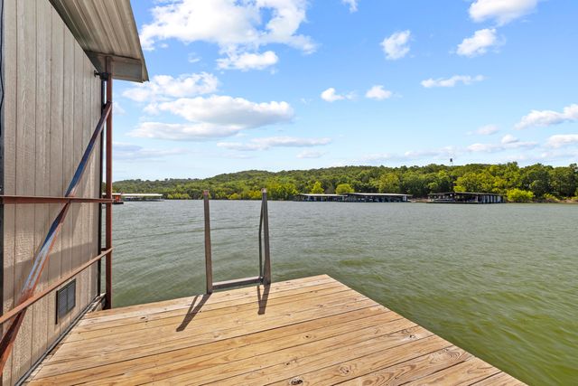 32 Bocote Drive 28, Reeds Spring, MO 65737