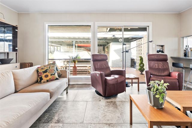 204 Taylor RD, Elgin, TX 78621