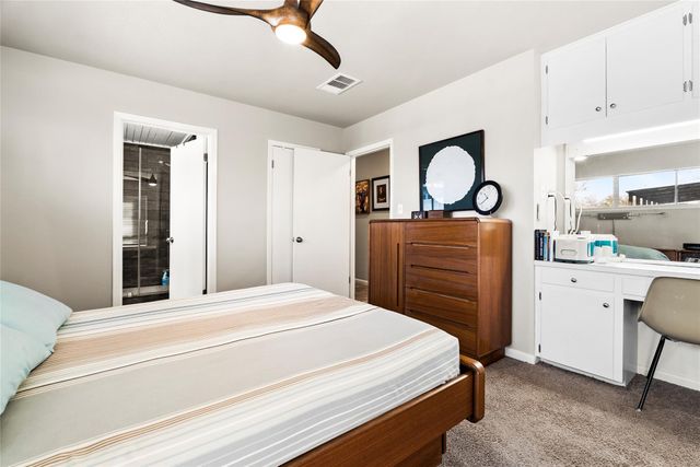 204 Taylor RD, Elgin, TX 78621