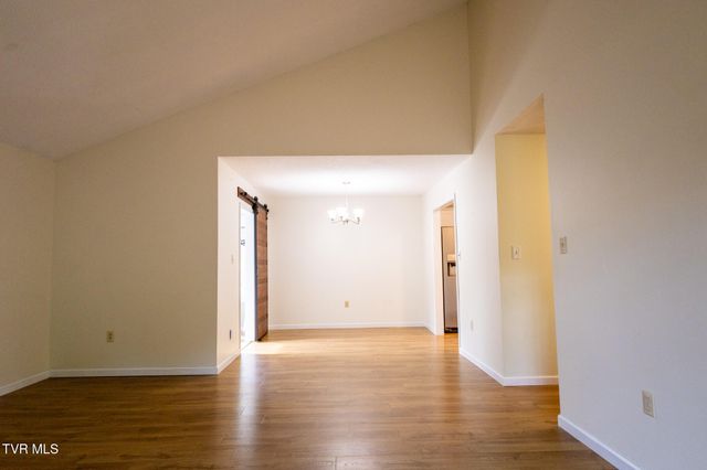 1145 Pebble Drive 1145, Bristol, VA 24201