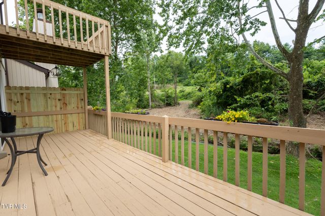 1145 Pebble Drive 1145, Bristol, VA 24201