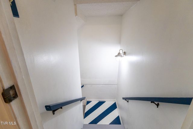 1145 Pebble Drive 1145, Bristol, VA 24201