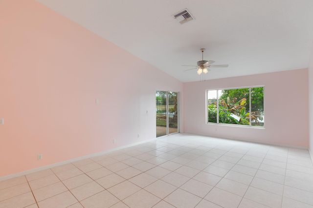 8250 Fresh Creek, West Palm Beach, FL 33411