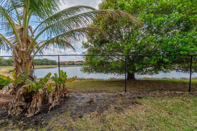 8250 Fresh Creek, West Palm Beach, FL 33411