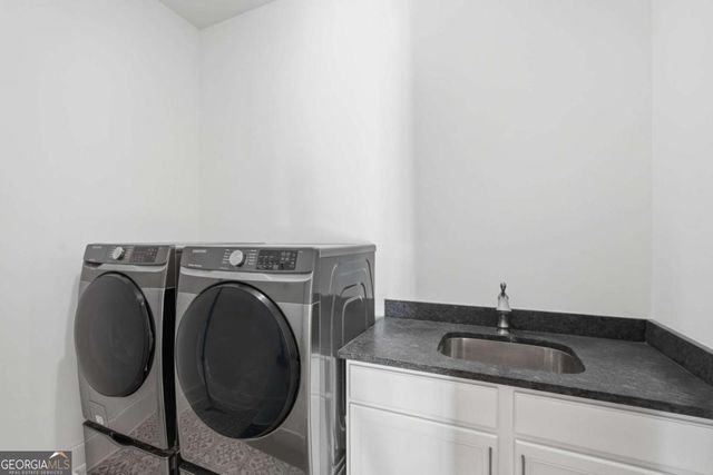 5908 Mitchell Street, Flowery Branch, GA 30542