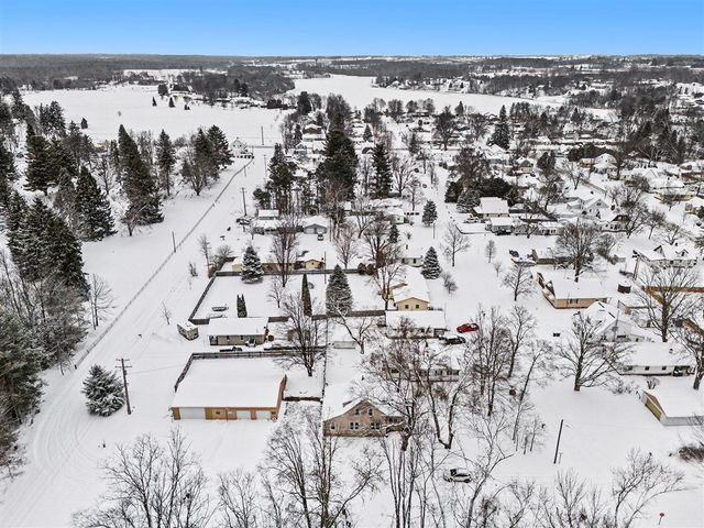 219 S Apple Street, Hart, MI 49420