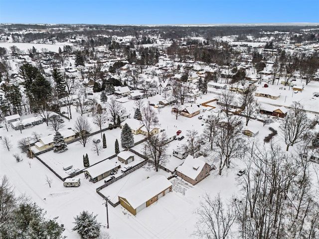 219 S Apple Street, Hart, MI 49420