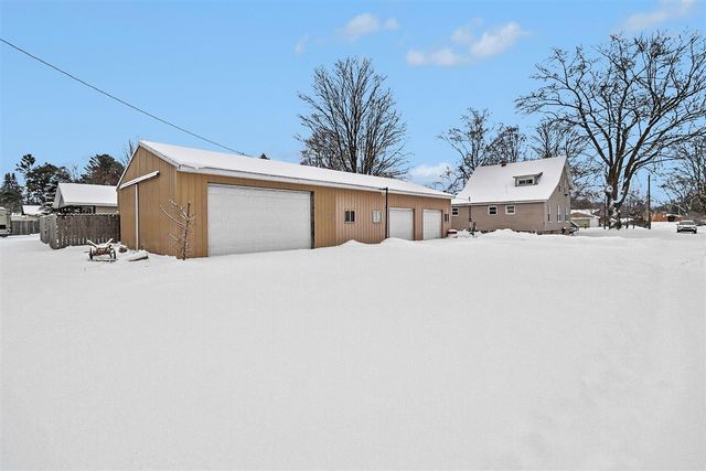 219 S Apple Street, Hart, MI 49420
