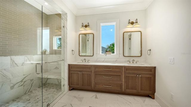 711 OLD COMPASS ROAD, Longboat Key, FL 34228