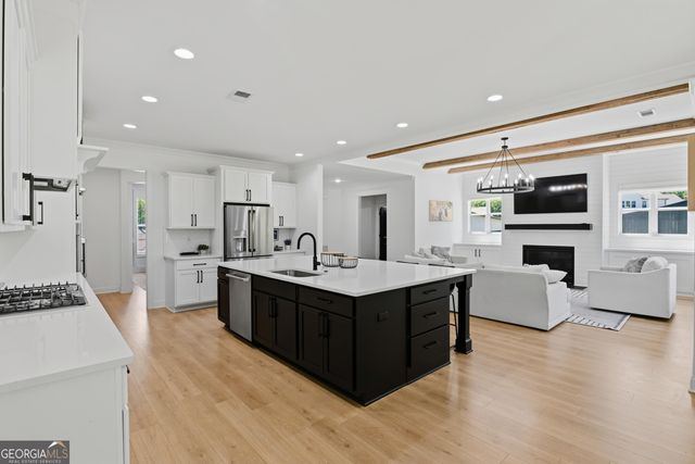 1174 Julian Way, Hoschton, GA 30548