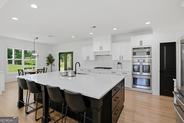 1174 Julian Way, Hoschton, GA 30548