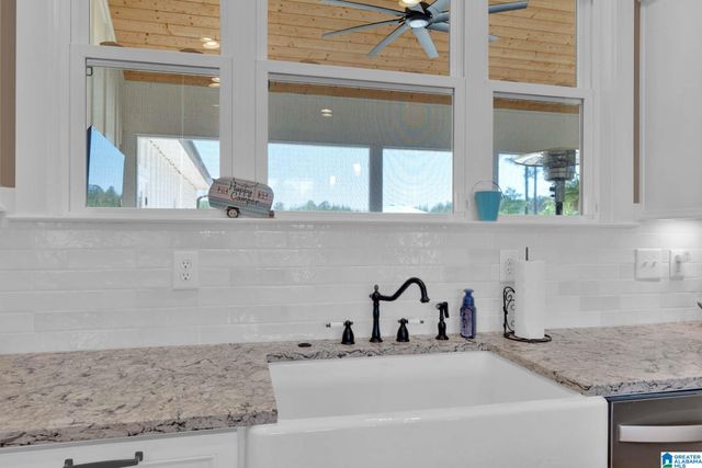 1376 JOINERTOWN ROAD, Columbiana, AL 35051