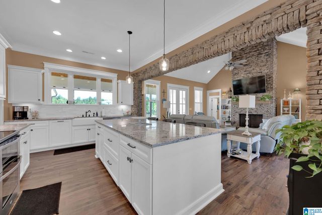 1376 JOINERTOWN ROAD, Columbiana, AL 35051