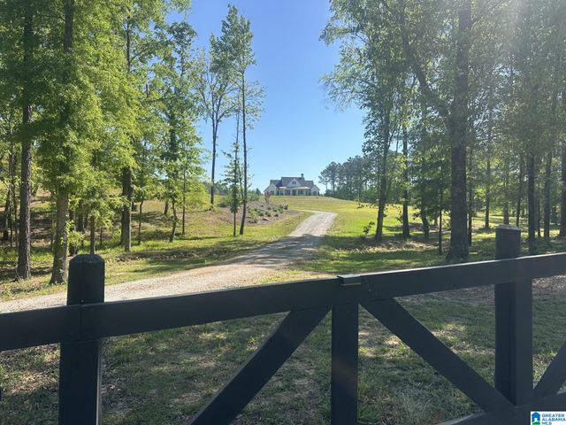1376 JOINERTOWN ROAD, Columbiana, AL 35051