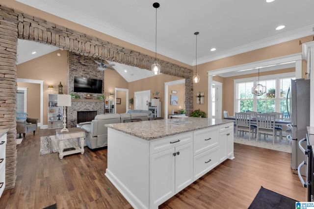 1376 JOINERTOWN ROAD, Columbiana, AL 35051