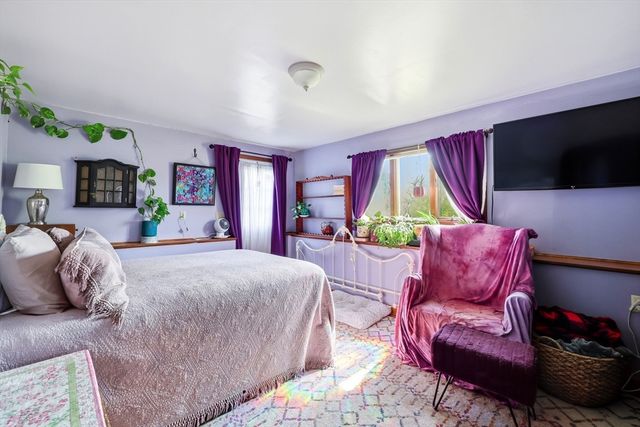 128 Swan Ave, Ludlow, MA 01056