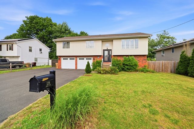 128 Swan Ave, Ludlow, MA 01056