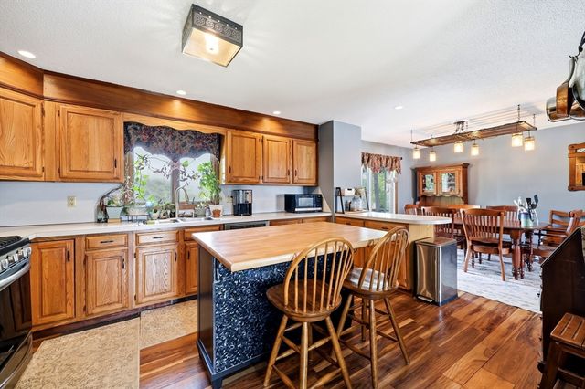 128 Swan Ave, Ludlow, MA 01056