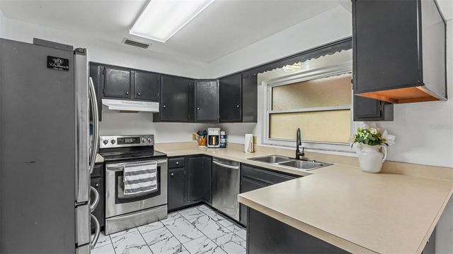 13 SUN AIR BOULEVARD E, Haines City, FL 33844