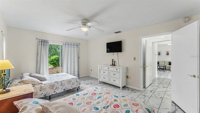 13 SUN AIR BOULEVARD E, Haines City, FL 33844