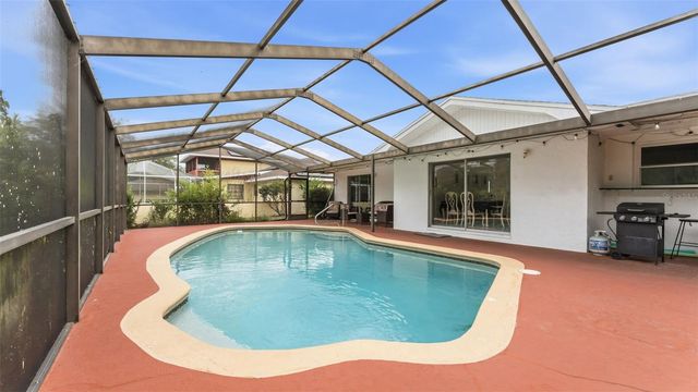 13 SUN AIR BOULEVARD E, Haines City, FL 33844