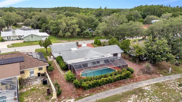 13 SUN AIR BOULEVARD E, Haines City, FL 33844