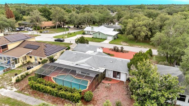 13 SUN AIR BOULEVARD E, Haines City, FL 33844