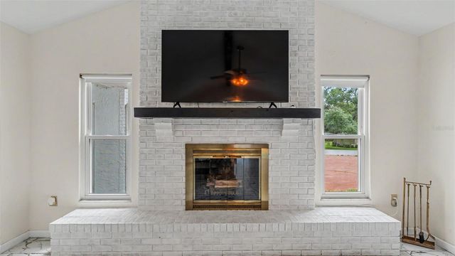 13 SUN AIR BOULEVARD E, Haines City, FL 33844