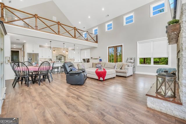 1384 Hopewell Road, Forsyth, GA 31029