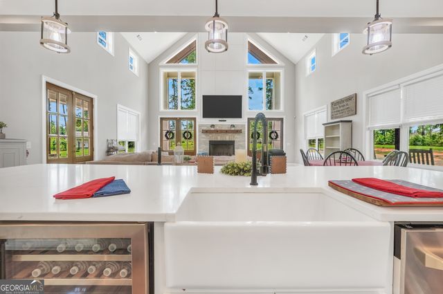 1384 Hopewell Road, Forsyth, GA 31029