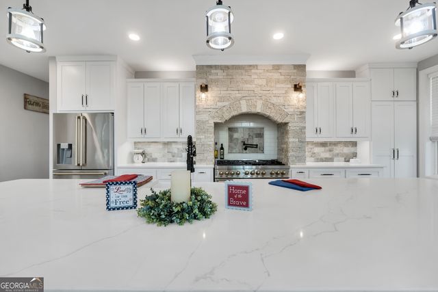 1384 Hopewell Road, Forsyth, GA 31029
