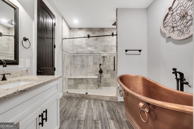 1384 Hopewell Road, Forsyth, GA 31029