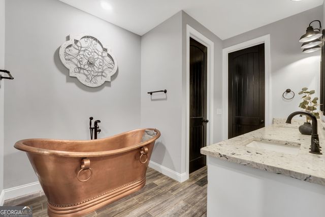 1384 Hopewell Road, Forsyth, GA 31029